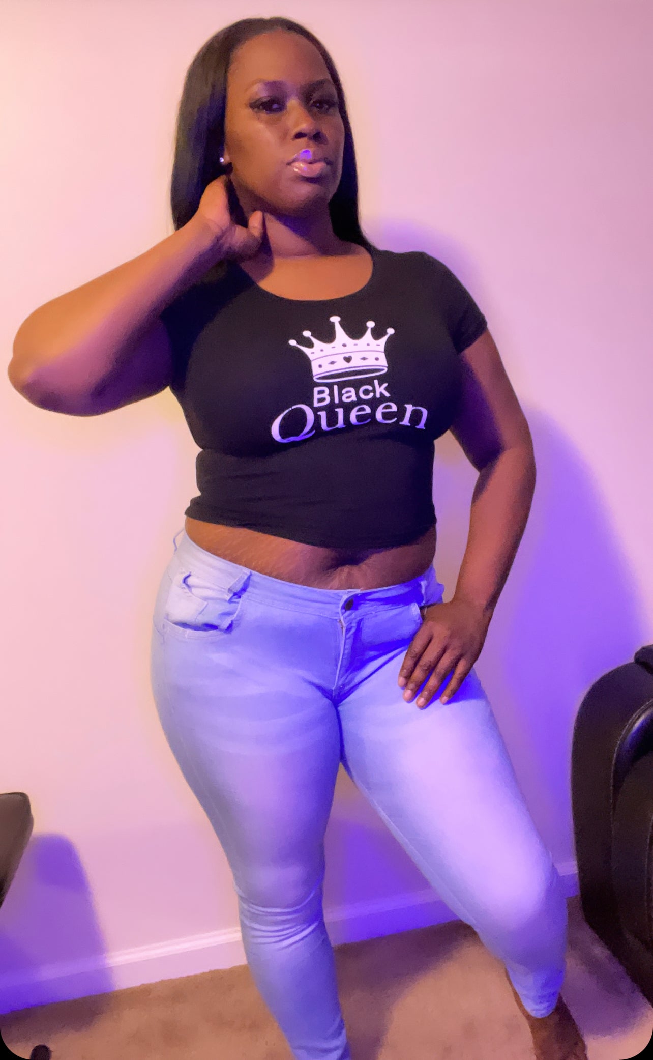 BLACK QUEEN CROP TOP SHIRTS